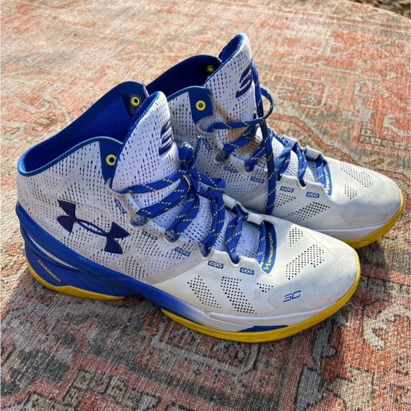 Under Armor Steph Curry 2s - Picture 5 of 7